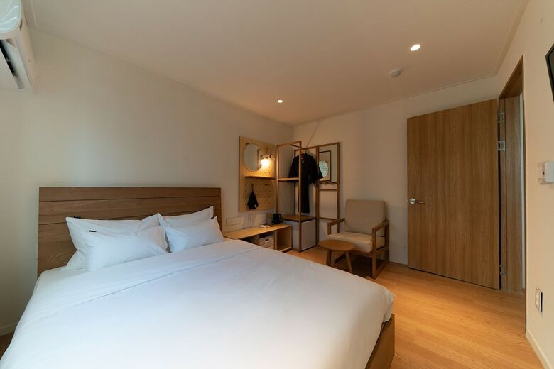Heyy Chuncheon Hotel