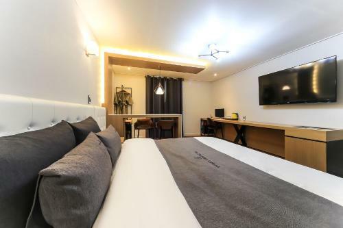 Busan Station View Hotel