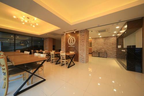 Busan Station View Hotel