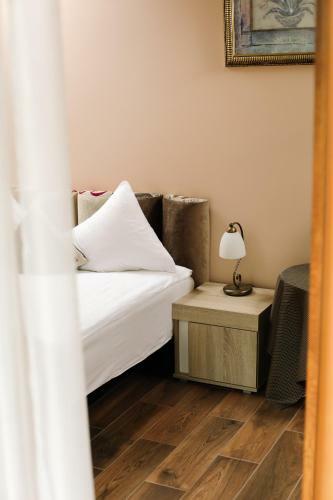 Hostal Sve?i? Namai Prie Margio