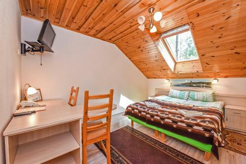 Hostal Camping Mindunai