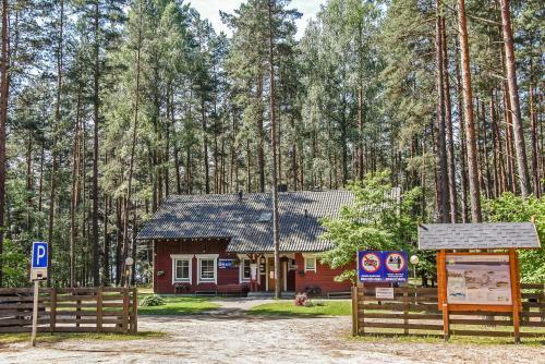 Hostal Camping Mindunai
