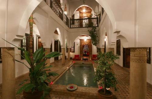 Hostal Riad Al Anouwar