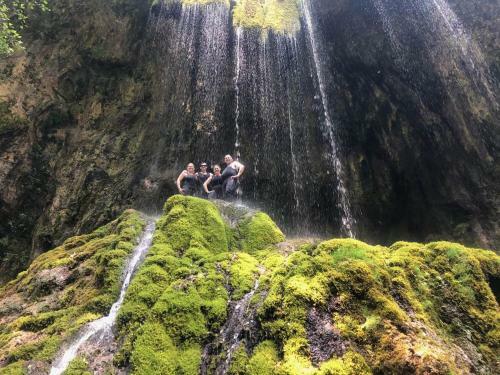 Hostal Rafting Camp Green Tara