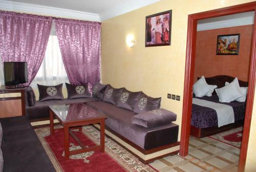 Hotel H�tel Les Ambassadeurs
