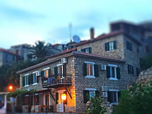 Apartments Zuto