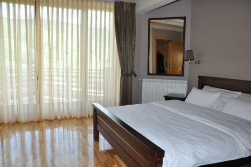 Motel Tara Mb