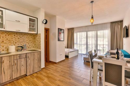 Luna Apartmani