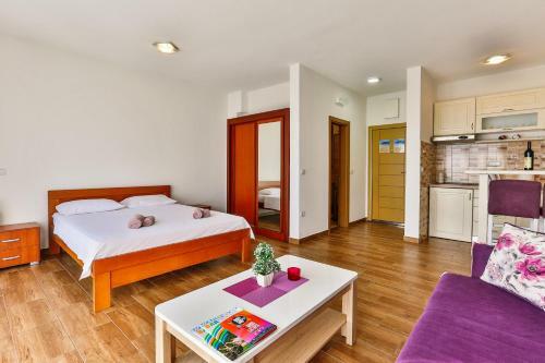 Luna Apartmani