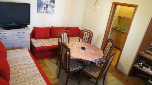 Hostal Oaza