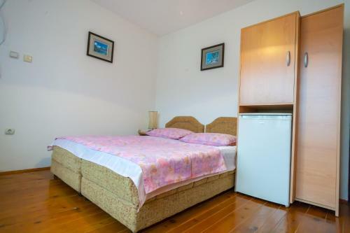 Hostal Rooms Molabeciri