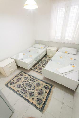 Hostal Rooms Molabeciri