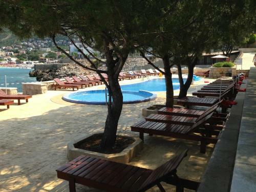Apartmens Gjoni
