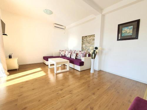 Vukmanovic Apartments