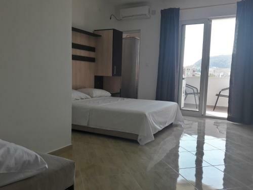 Vukli Apartments