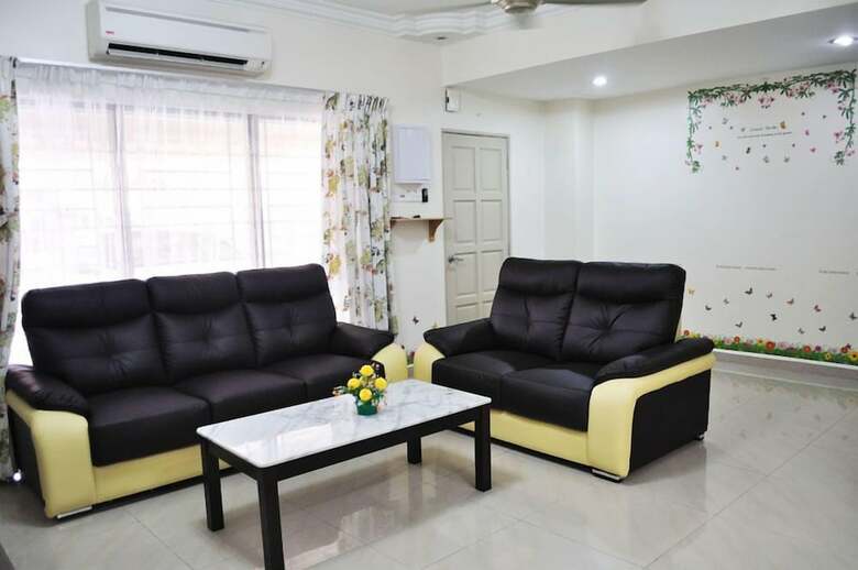 Garden Vacation Suite