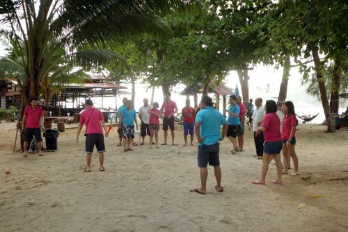 The Barat Perhentian