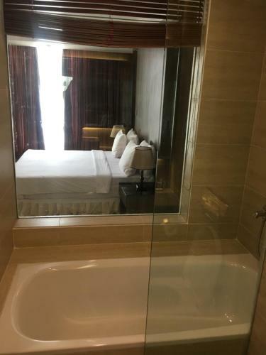 Hotel Golden Tulip Agulu Lake