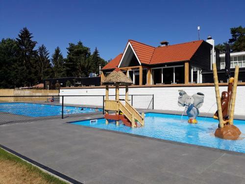 Bungalow Sjaloom