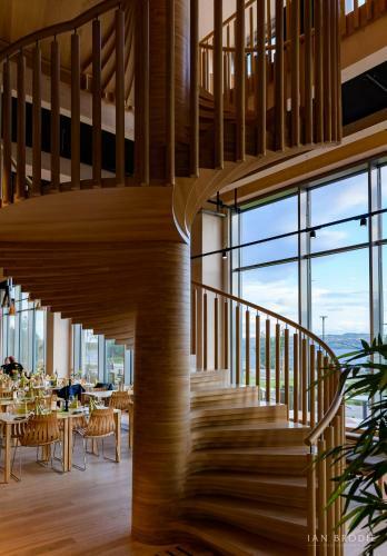 Wood Hotel