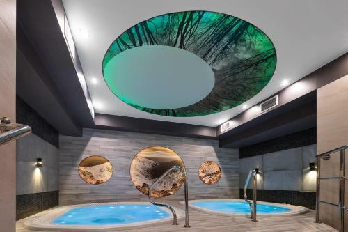 Hostal Borowy Dw�r- Biznes, Spa & Fun