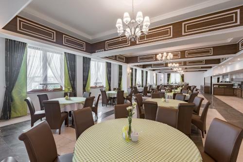 Hostal Borowy Dw�r- Biznes, Spa & Fun