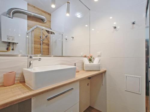 Apartament Kameralny Przy Ulicy D?uga 50