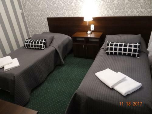 Hostal Pensjonat Sala Bankietowa "arkadia"