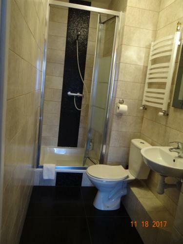 Hostal Pensjonat Sala Bankietowa "arkadia"