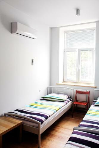 Mjhostel