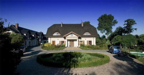 Hostal Dworek Nad Pilic?