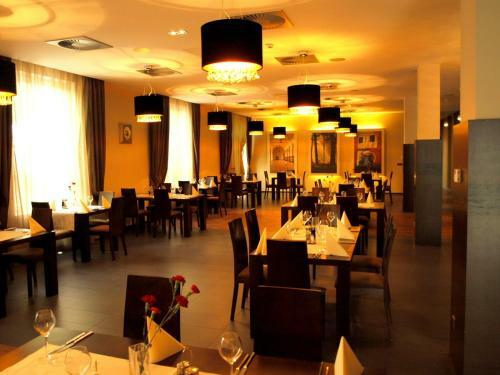 Hotel Niepo?omice