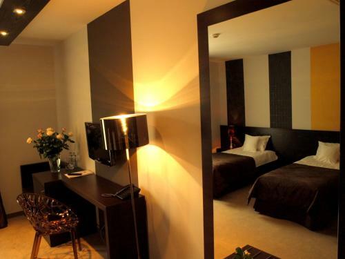 Hotel Niepo?omice