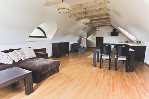 Hostal Dworek Tuszk�wka W Kaputach
