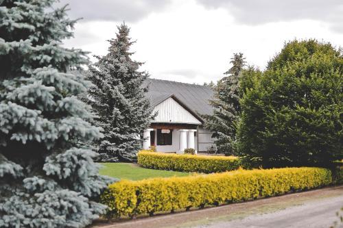Hostal Dworek Tuszk�wka W Kaputach