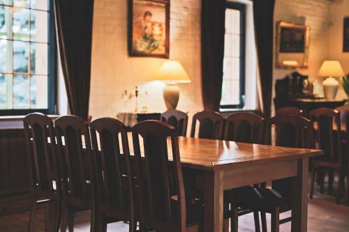 Hostal Dworek Tuszk�wka W Kaputach