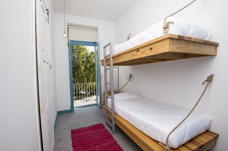 Des Arts Hostel And Suites