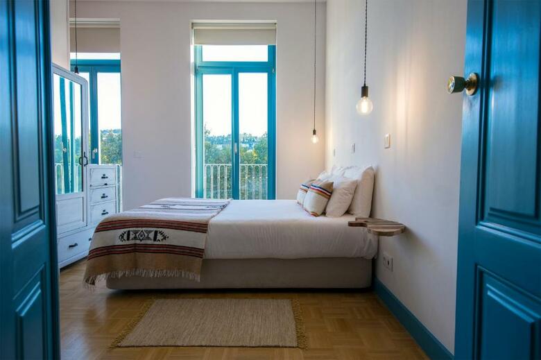 Des Arts Hostel And Suites