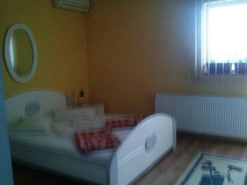 Hostal Pension Popas Paradis