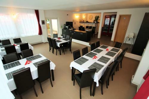 Hostal Pensiunea Alpina