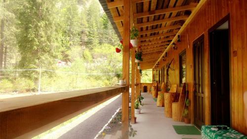 Hostal Pensiunea Casa Vranceana