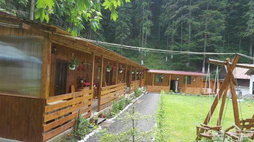 Hostal Pensiunea Casa Vranceana