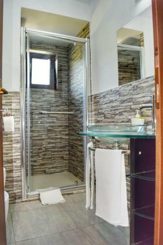 Hostal Heaven Guesthouse