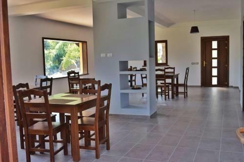 Hostal Heaven Guesthouse
