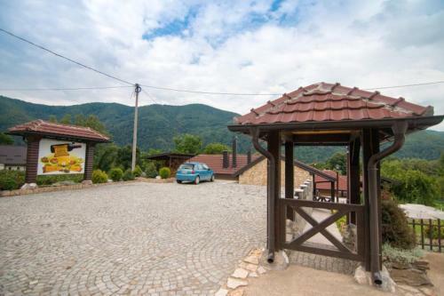 Vukasinov Konak Apartmani Drina