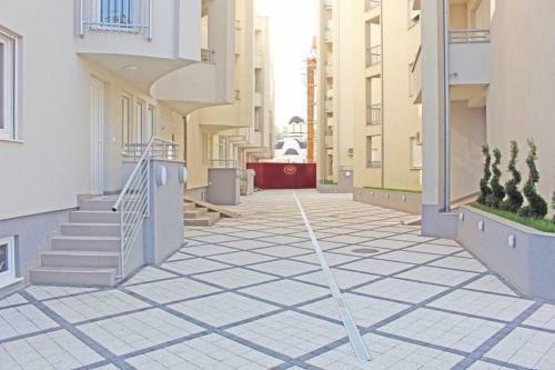 Holiday Wing Apartment 2