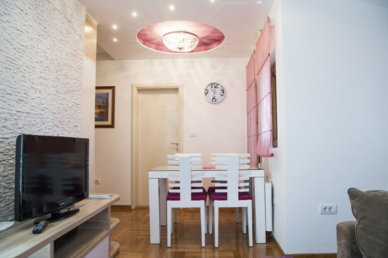 Apartments Radosti