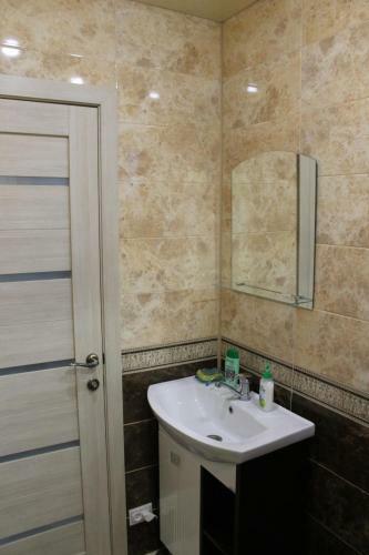 Apartment On 25 Oktyabrya