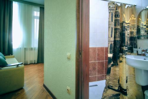 Kolizey Hotel