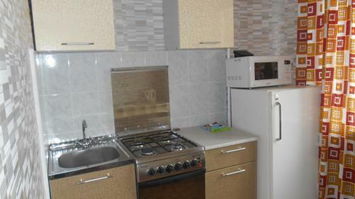 Apartment On Bazhova